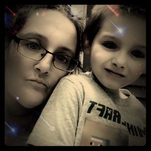 Meet your Posher, Courtney